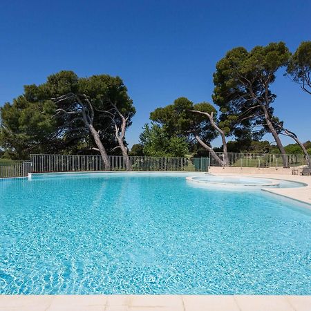 Saumane-de-Vaucluse Madame Vacances Domaine Du Provence Country Club Service Premium المظهر الخارجي الصورة